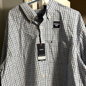 Big & Tall button-down dress shirt (2XL). IZOD performance dress shirt.